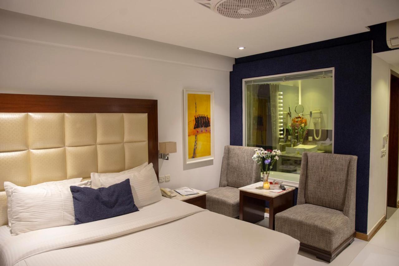 Lahore Continental Hotel Dış mekan fotoğraf