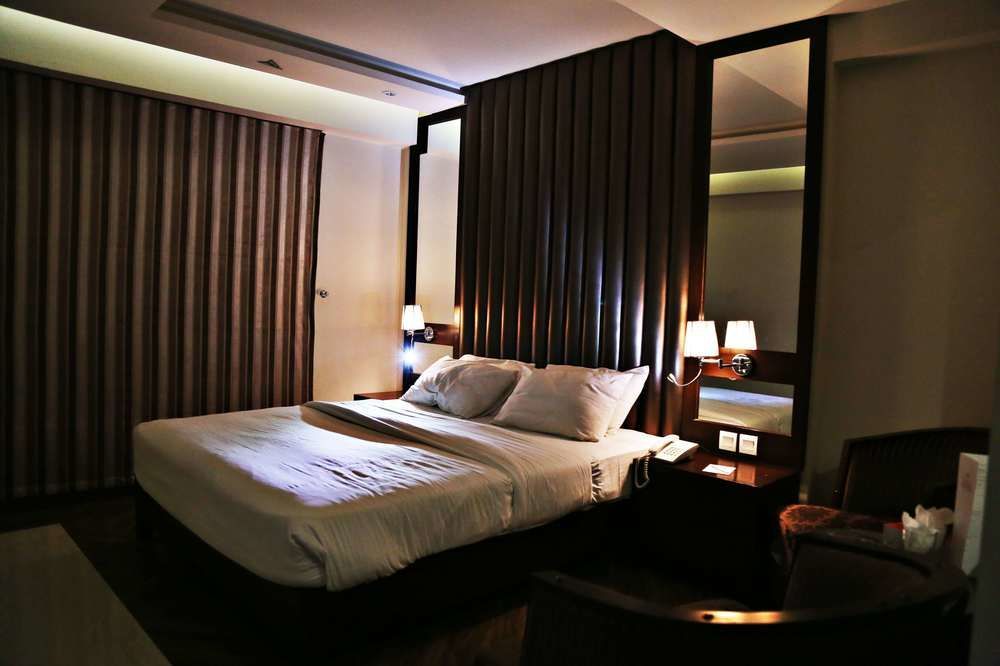 Lahore Continental Hotel Dış mekan fotoğraf