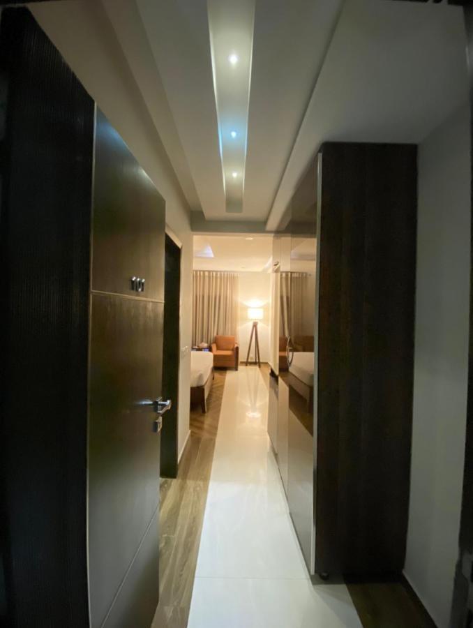 Lahore Continental Hotel Dış mekan fotoğraf